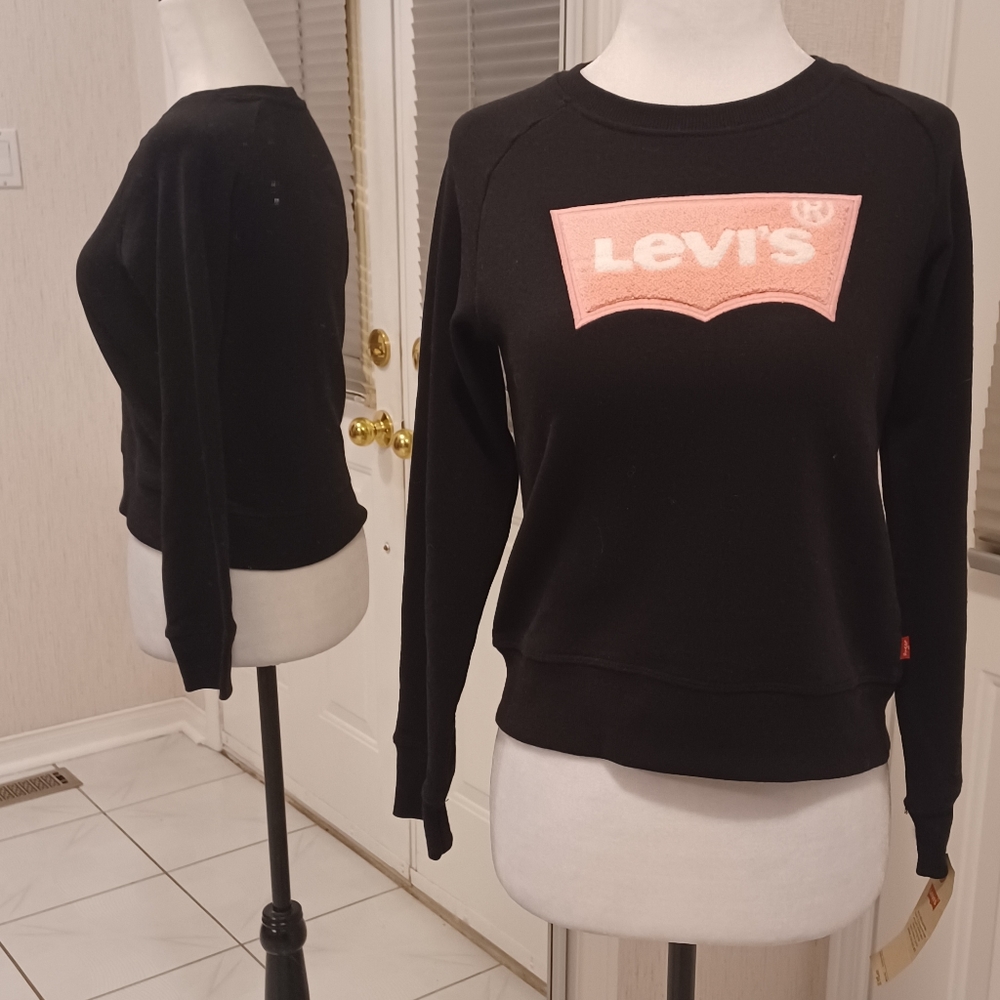 4/$60 Black Levi's Sweatshirt - Size Medium (10-12 Youth)